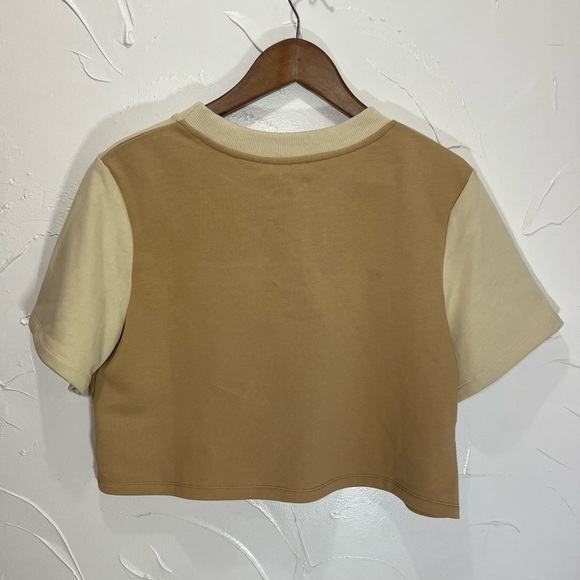 NWT Grey Lab Colorblock Cropped Top SZ L - Picture 5 of 11